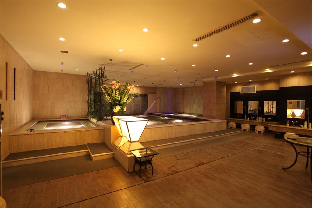 Ruiwan New Century Hotel Tianjin Bagian luar foto