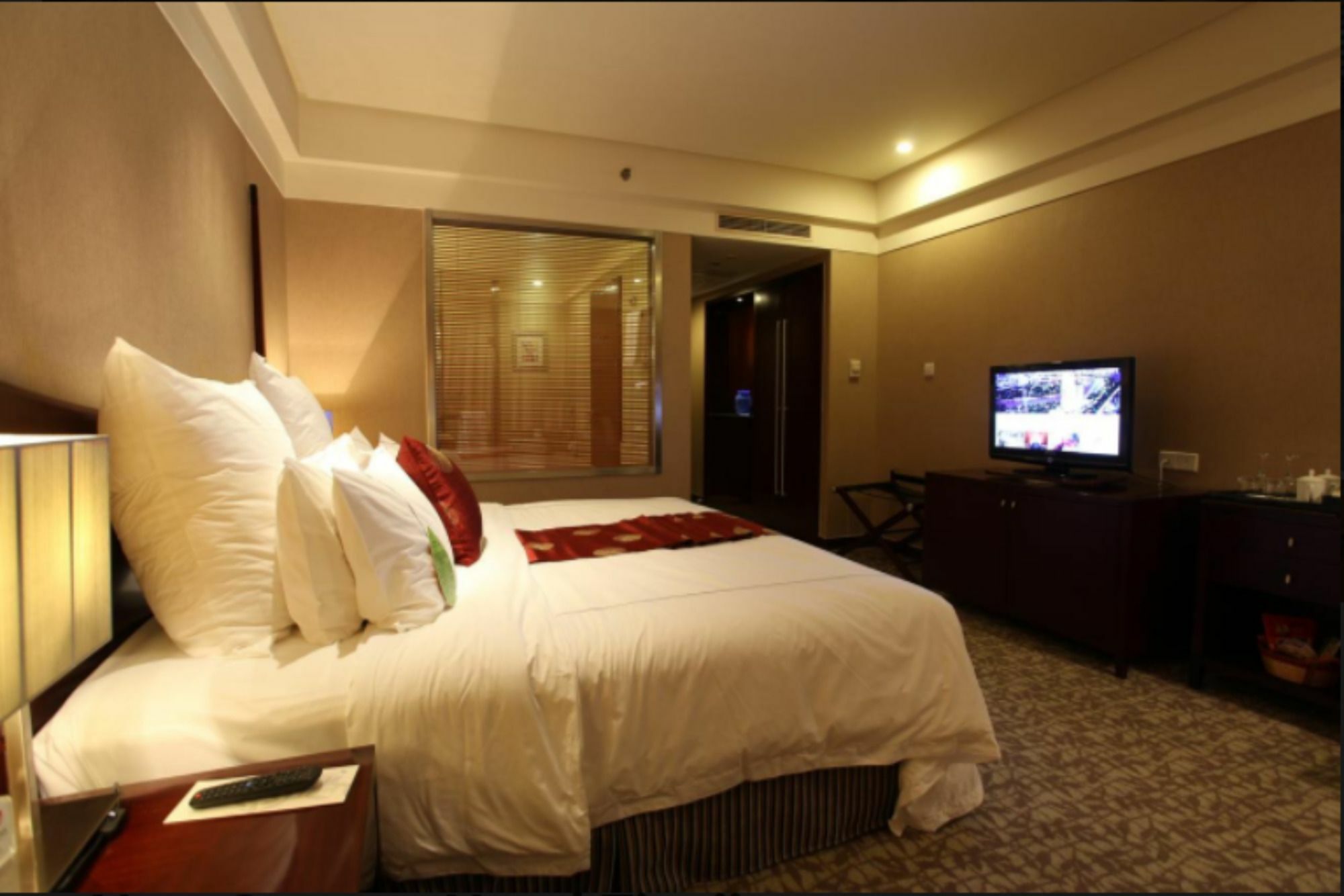 Ruiwan New Century Hotel Tianjin Bagian luar foto